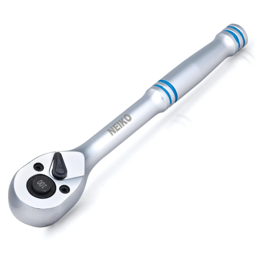 3/8" 100-Tooth Reversible 3.6 Degree Swing Ratchet Wrench