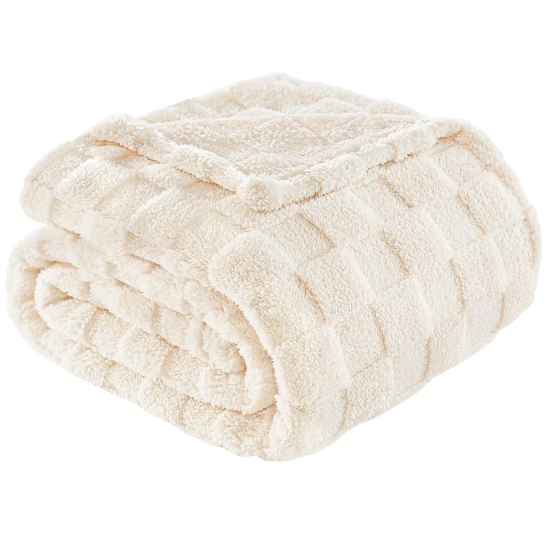 60" x 50" Exclusivo Mezcla Super Soft Fleece Throw Blanket