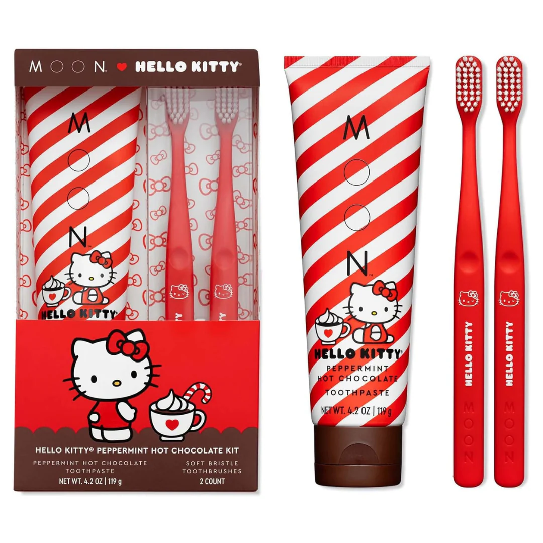 MOON x Hello Kitty Peppermint Hot Chocolate Tooth Brush Kit