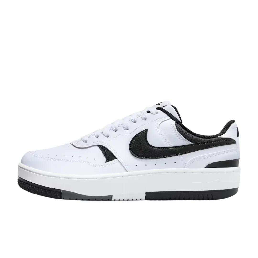 Nike Women's Gamma Force Shoes