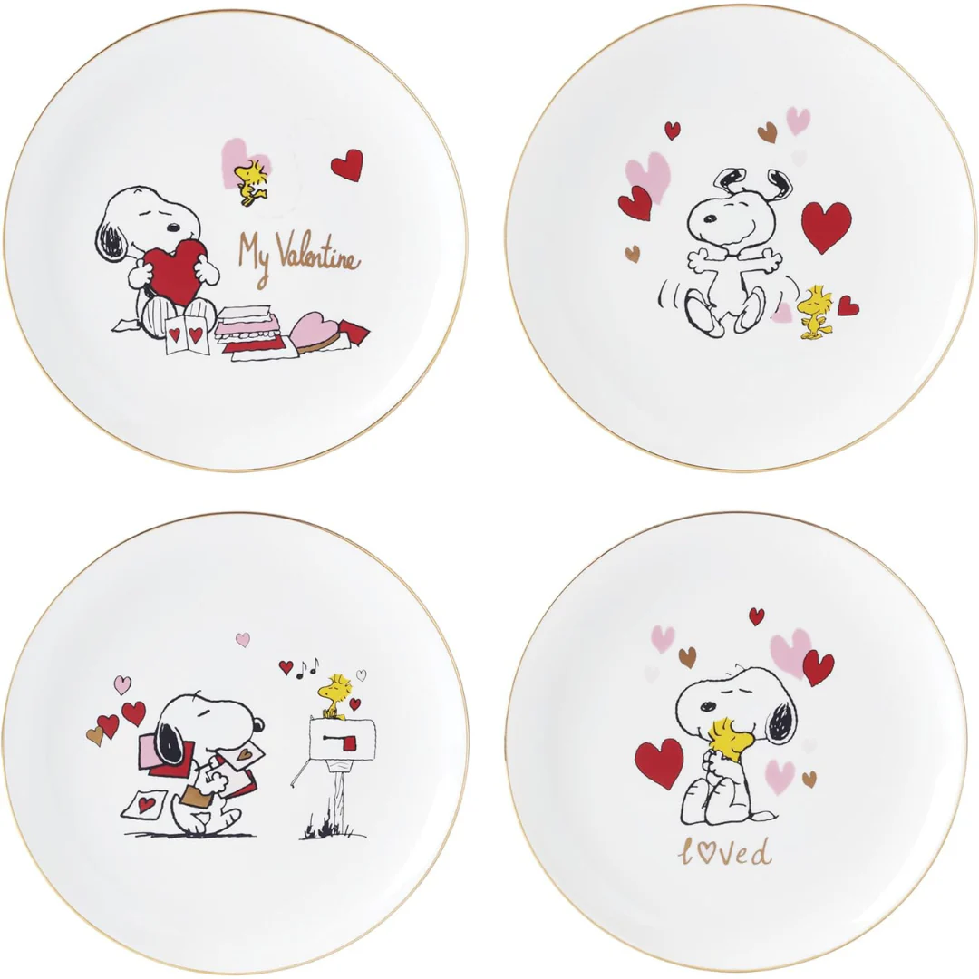 Set of 4 LenoxSnoopy Valentine's Day Assorted Accent Plates