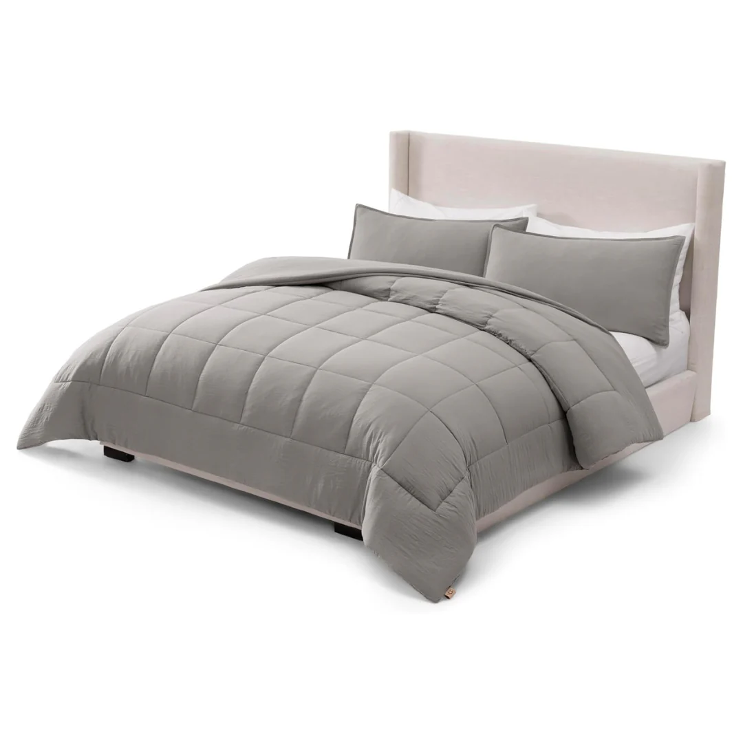 UGG King Lightweight Down Alternative Comforter Set W/ 2 Pillow